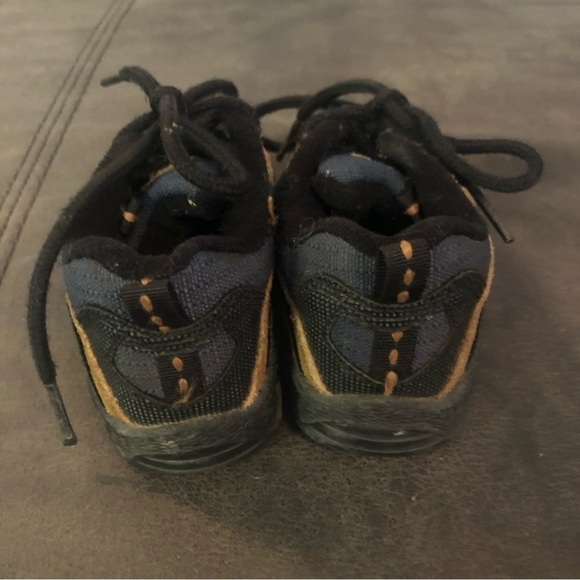 2 for $10 Brooks Toddler Shoe Size 8 - Picture 3 of 6